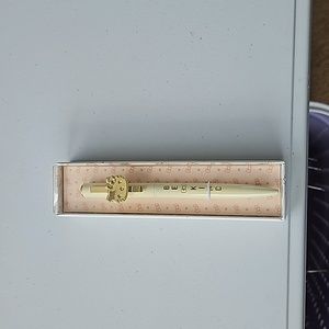 Hello Kitty Refillable Ballpoint Pen